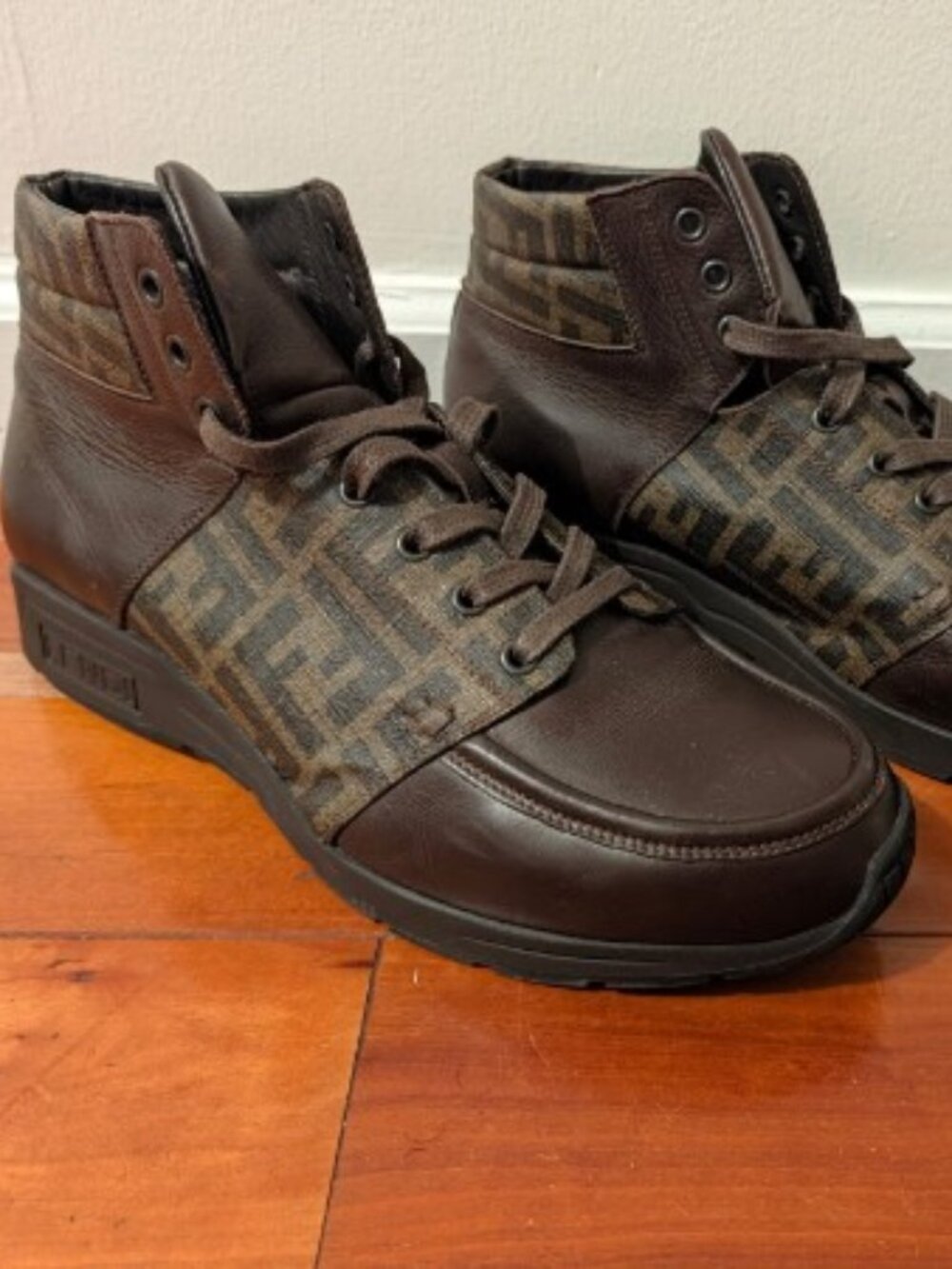 Fendi Men's Leather Logo Lace-Up Ankle Boots Brown/Tan US 12
